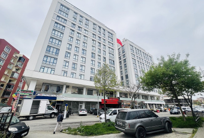 City-view Apartments in a Residential Complex in Çekmeköy 2