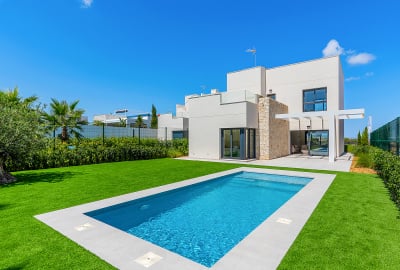 Golf Villa with Impressive Views in Pilar De La Horadada 1