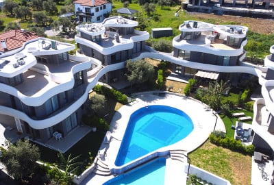 Stylish Houses Within Walking Distance of the Sea in Girne 1