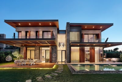 Bodrum'da Panaromik Deniz Manzaralı ve Özel Plajlı Villalar 1
