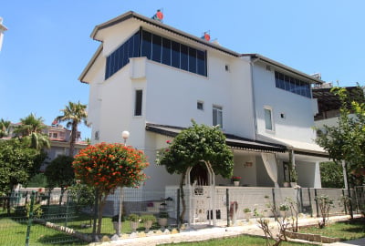 Villa in a Complex Near Golf and Beach in Kadriye Antalya 1