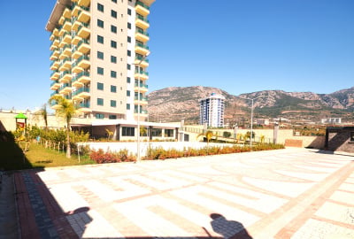 Mahmutlar'da Site İçinde Olan Manzaralı Satılık Daireler 1