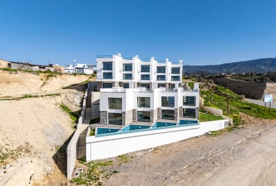 آپارتمان هایی با منظره دریا در گیرنه، قبرس شمالی 1