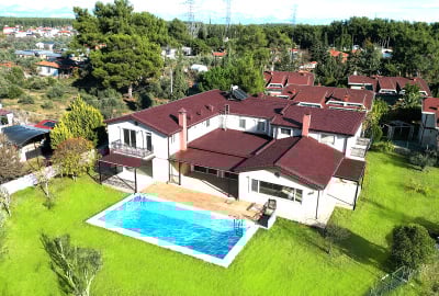 ویلای مستقل با چشم‌انداز جنگل در آنتالیا کِپِز 1