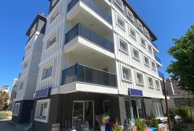 Lägenheter I En Ny Byggnad Med Hiss I Kuşadası 2