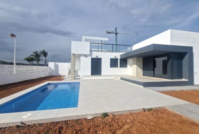 Discover Villas with Elegance & Comfort in Denia 1