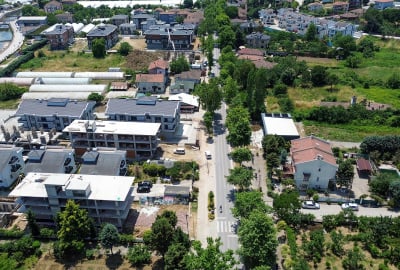 Amplio Local Con Almacén En La Carretera Termal De Yalova 1