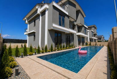 Belek’te Acısu Nehri'ne Yakın Taşınmaya Hazır 2+1 & 4+1 Daireler 1