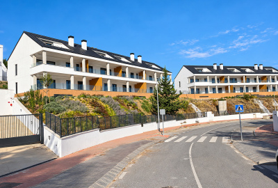Sea View Apartments in a Prime Location at Benalmadena 1