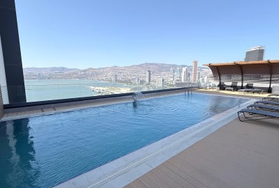 Appartement In Een Beveiligd Complex Met Zwembad In İzmir 1