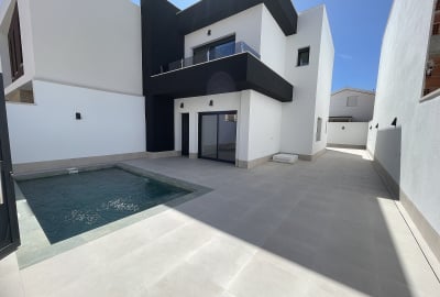 Элегантные виллы с 3 спальнями и бассейном в Альморади, Аликанте 1