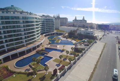 Properties in a Complex Close to the Beach in Antalya Aksu 1