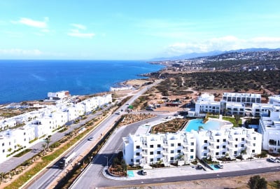 Kuzey Kıbrıs Girne'de Taşınmaya Hazır Satılık Daireler 1