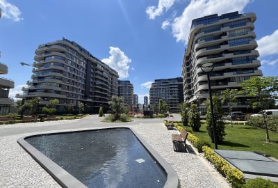 Appartements Avec Vue Lac Et Ville Dans Un Complexe À Istanbul Kartal 1