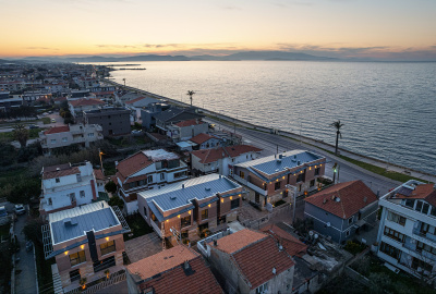 Виллы с видом на море в Измире, Гюзельбахче с частным садом 1