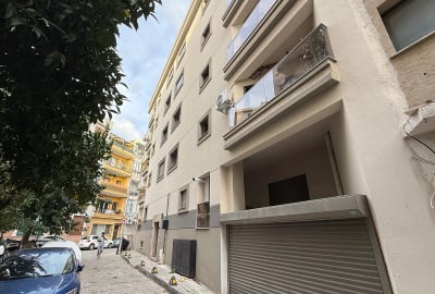 Duplex Apartments Near the Coast and Metro in İzmir 1