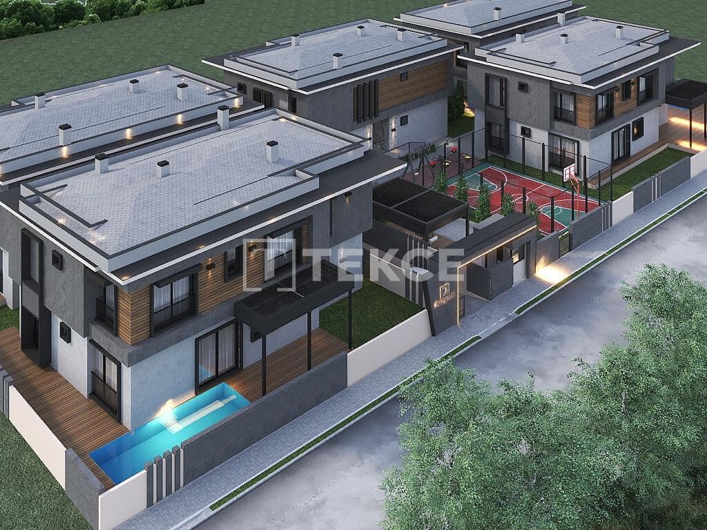 Villas Within a Complex in Antalya