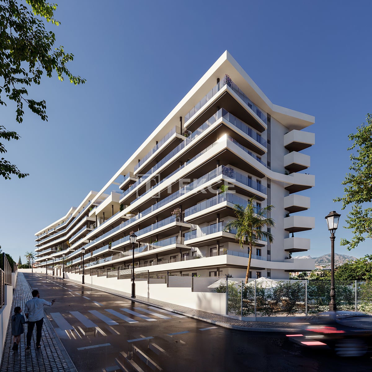 Apartments with Resort-Style Amenities in Fuengirola