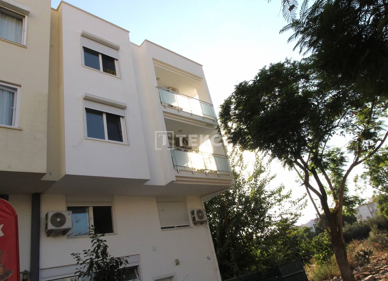 Ready-to-Use Whole Building in a Central Location in Belek