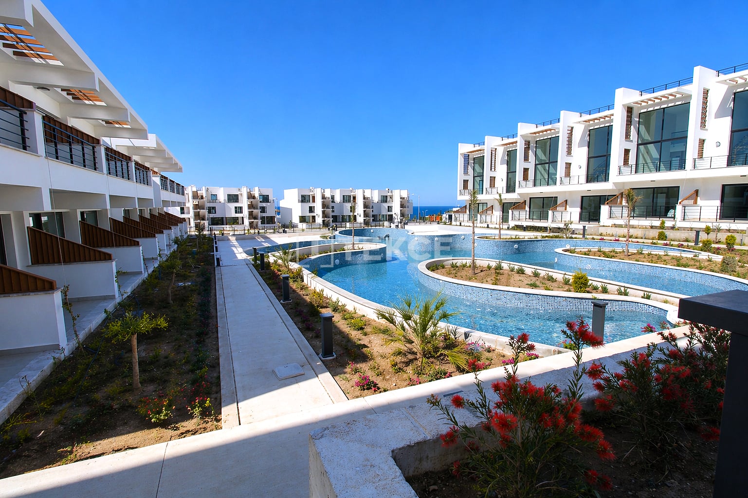 Pool View Apartment in a Complex Close to Sea in Girne Cyprus