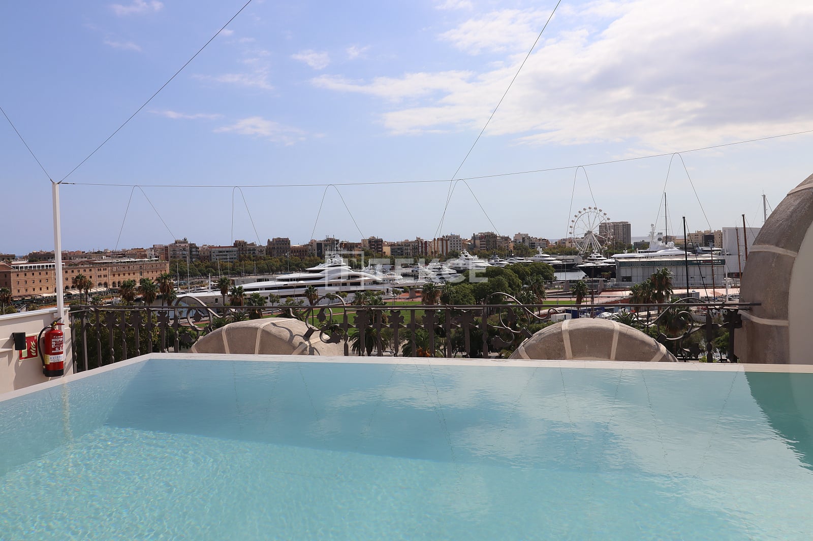 Apartments Near the Sea in a Historic Building in Barcelona