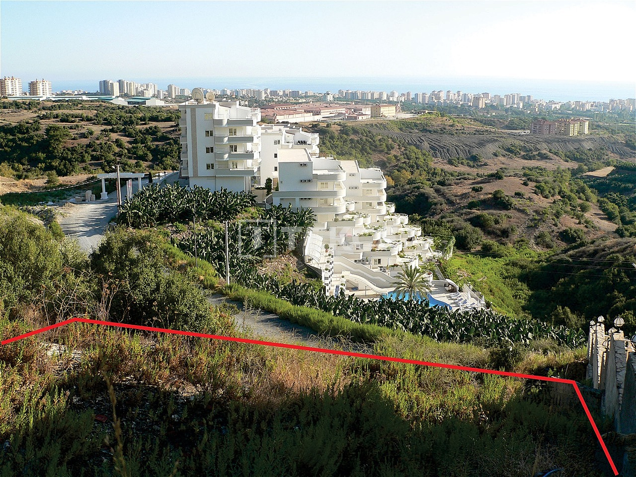Sea-View Land Suitable for Villa in Mahmutlar Alanya