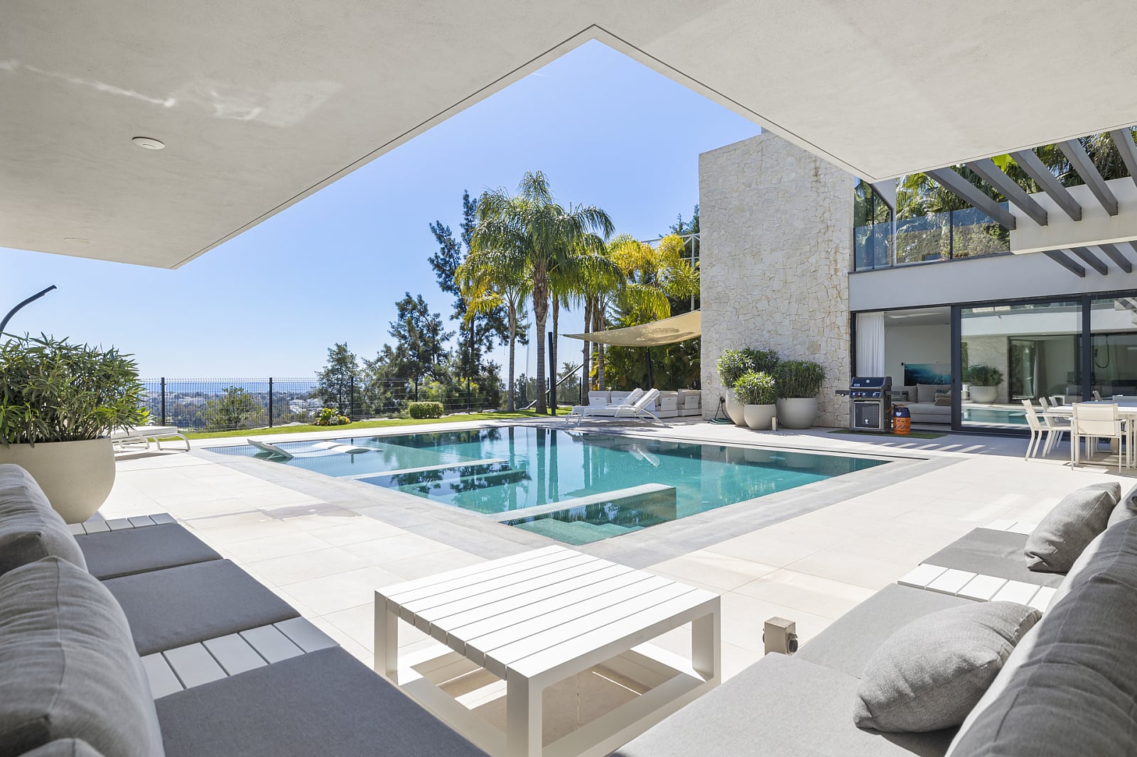 5 bedroom villa 407 m² Benahavis, Spain