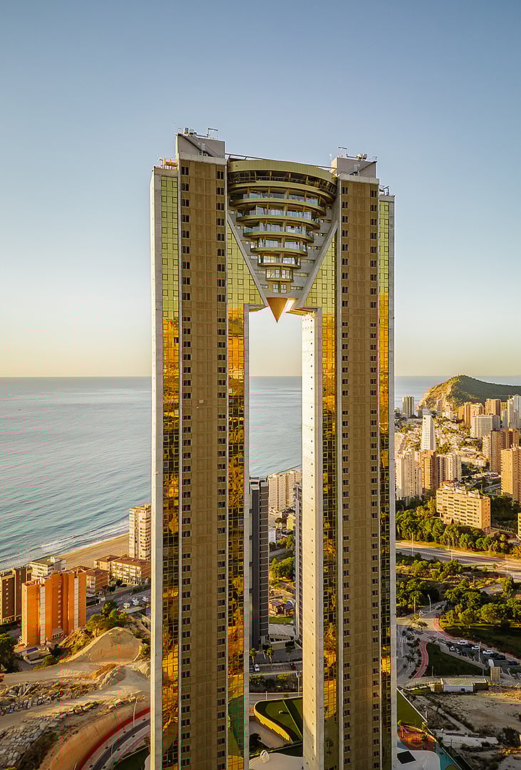 Benidorm Alicante'de Deniz Manzaralı Lüks Daireler