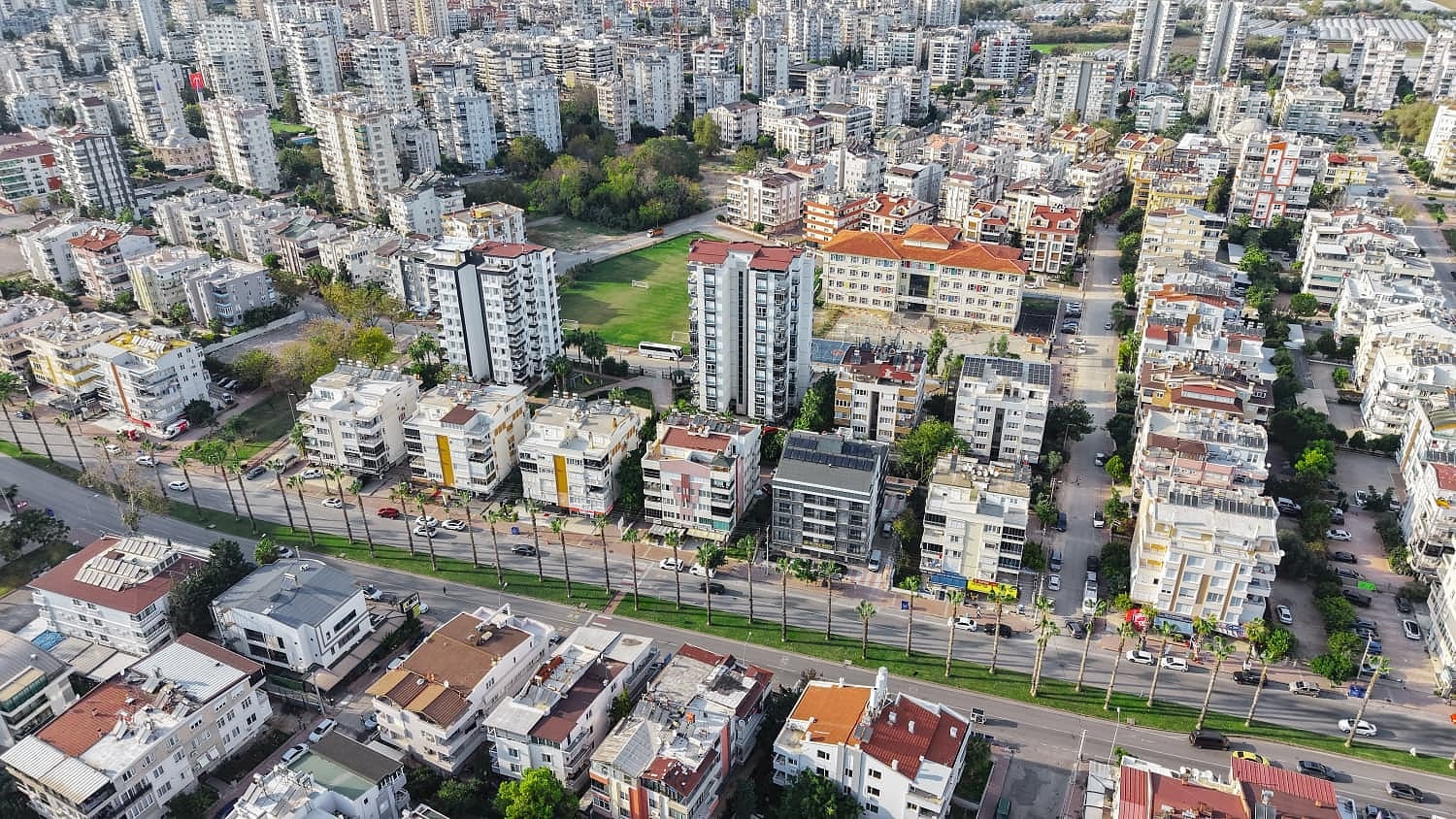 Bliźniak 6 pokojów 300 m² Muratpasa, Turcja
