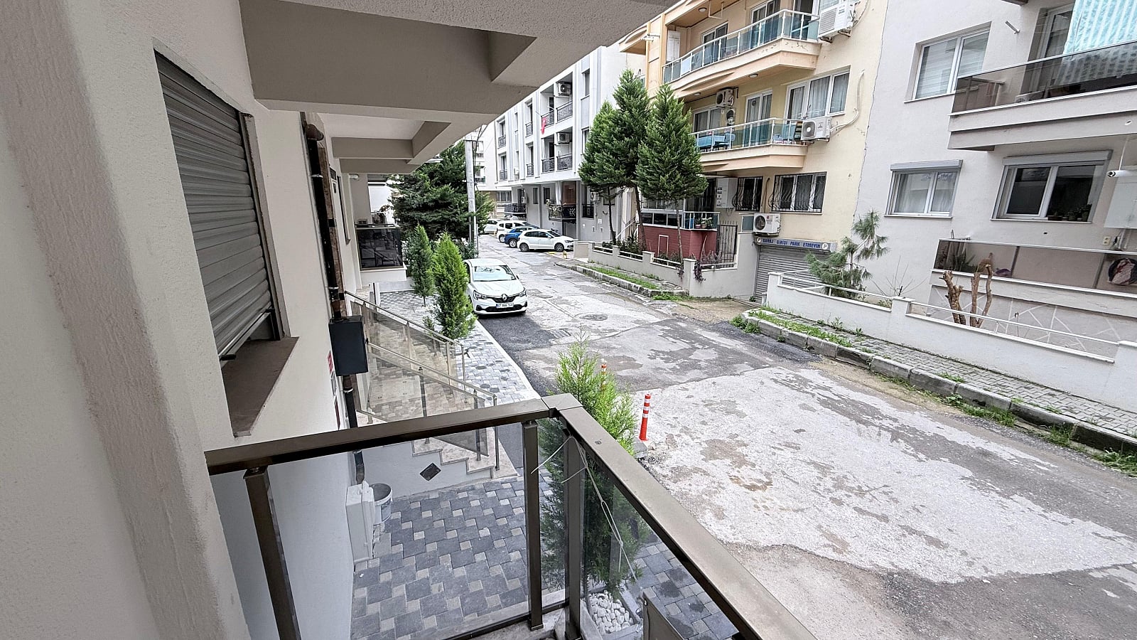 Mieszkanie 2 pokoi 42 m² Karsiyaka, Turcja