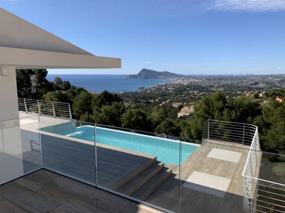 Altea, Alicante Costa Blanca'da Deniz Manzaralı Villa