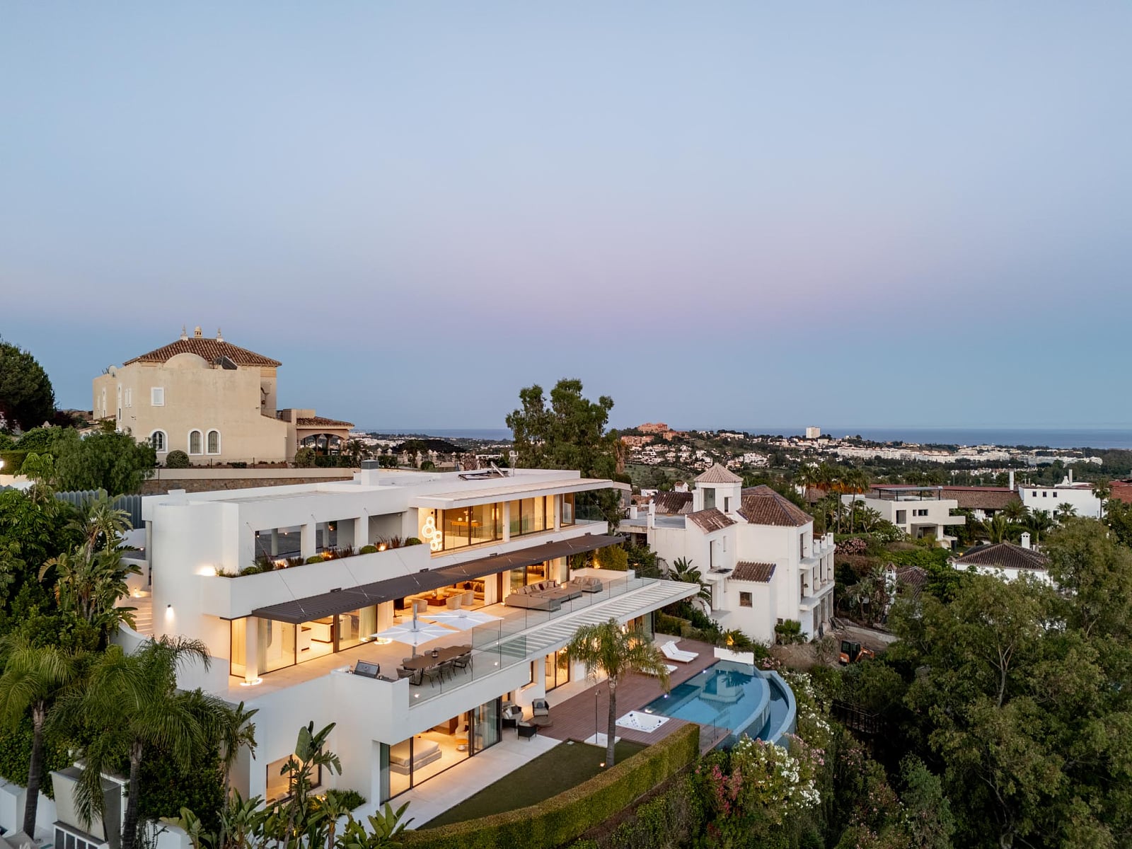 5 bedroom villa 642 m² Benahavis, Spain