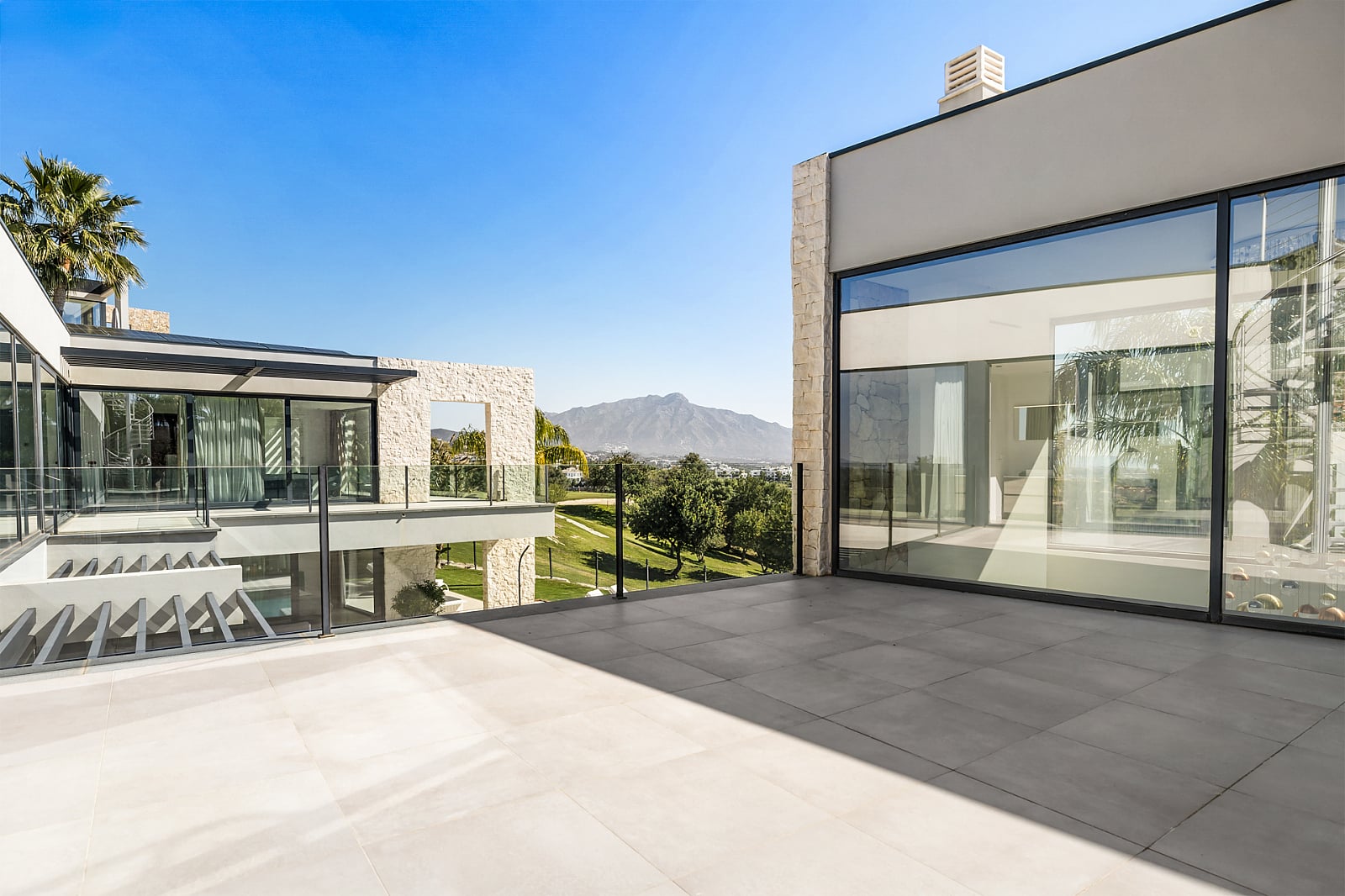 5 bedroom villa 407 m² Benahavis, Spain