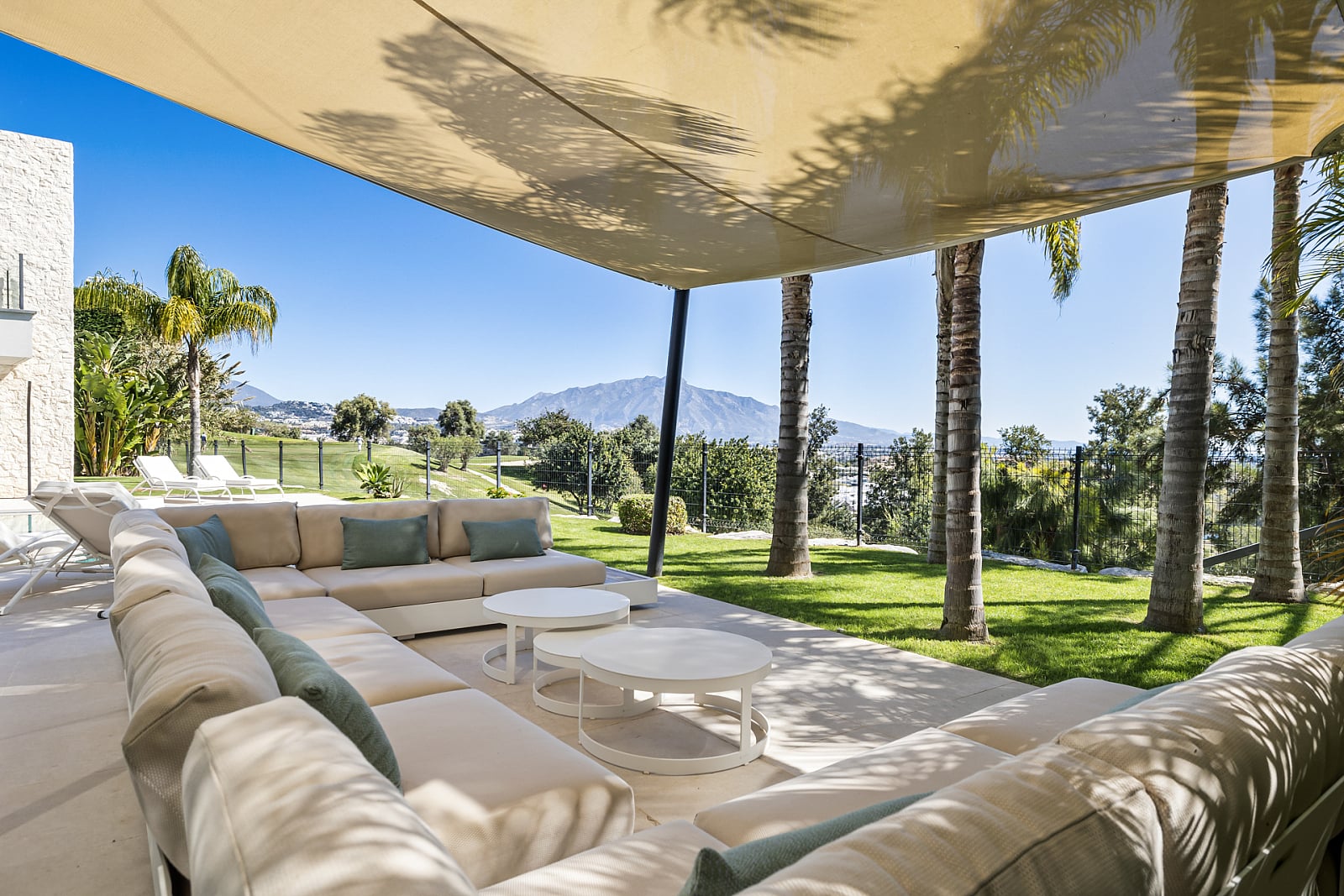 5 bedroom villa 407 m² Benahavis, Spain