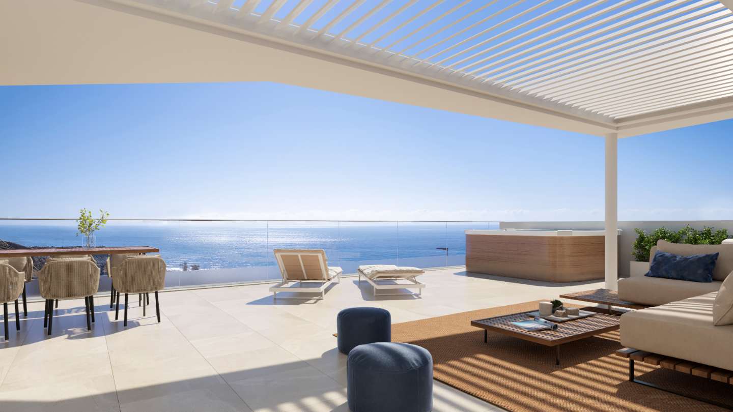 Rincon de La Victoria Malaga'da Deniz Manzaralı Daireler