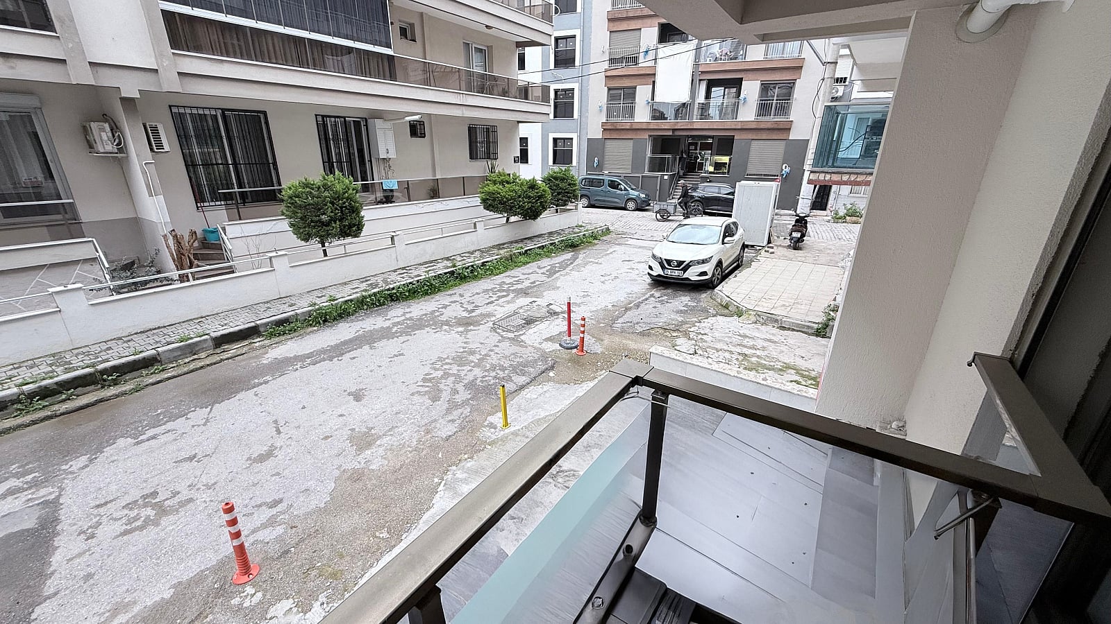 Mieszkanie 2 pokoi 42 m² Karsiyaka, Turcja