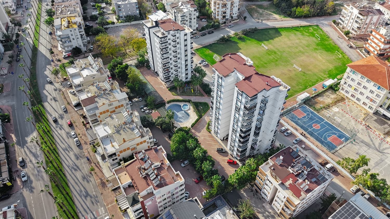 Bliźniak 6 pokojów 300 m² Muratpasa, Turcja