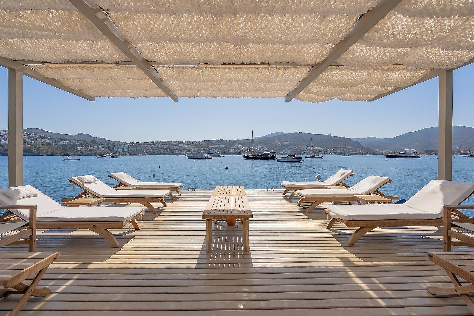 Bodrum Gündoğan'da Özel İskeleli Müstakil Villa