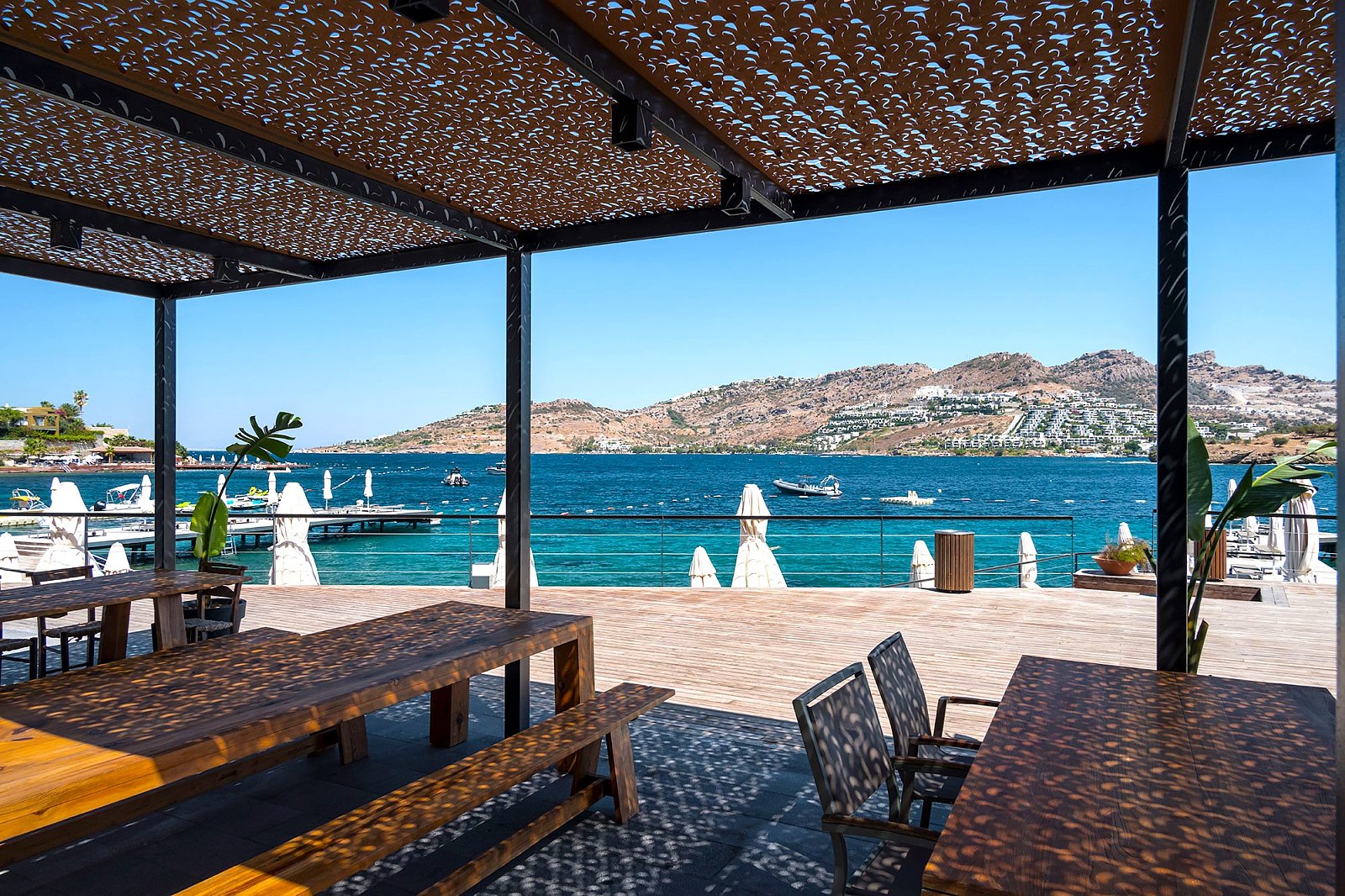 Yalıkavak'ta Plaja Sıfır Proje'de Deniz Manzaralı Villalar