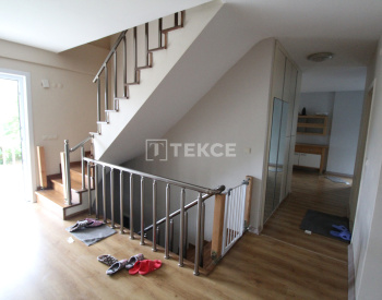 Wolnostojąca 3-piętrowa Willa W Büyükçekmece W Stambule 25