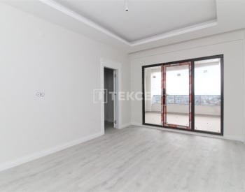 Bursa Nilüfer'de Site İçinde Manzaralı Tripleks Villa 14