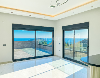 Haus Mit Pool, Garten, Stadt- Und Meerblick In Alanya Antalya 12