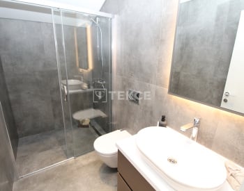 Detached and Semi-detached Villas Near the Beach in İstanbul 17