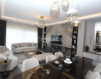 Detached and Semi-detached Villas Near the Beach in İstanbul 8