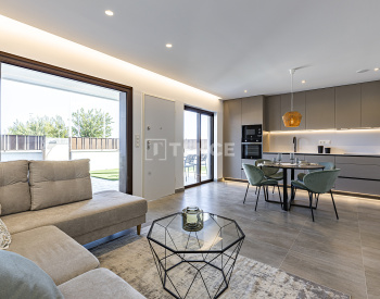 Contemporary Apartments with Communal Pool in Pilar De La Horadada 10
