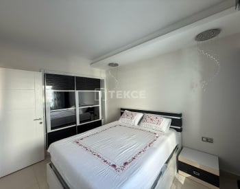 Alanya Mahmutlar’da Site İçerisinde Deniz Manzaralı Eşyalı Daire 24