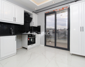 Amplias Propiedades Con Balcones En Un Complejo En Yalova 7