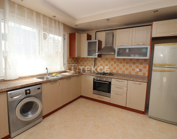 Mersin Mezitli’de Denize Yakın Geniş Oturumlu Eşyalı Daire 10