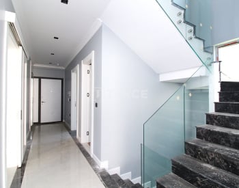Nilüfer Gümüştepe'de Özel Yüzme Havuzlu Müstakil Villa 19