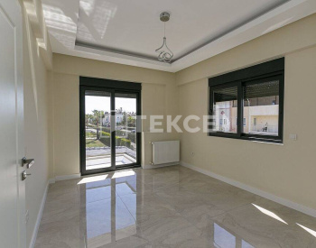 Villa Triplex Con Lujoso Diseño En Complejo En Antalya Belek 12